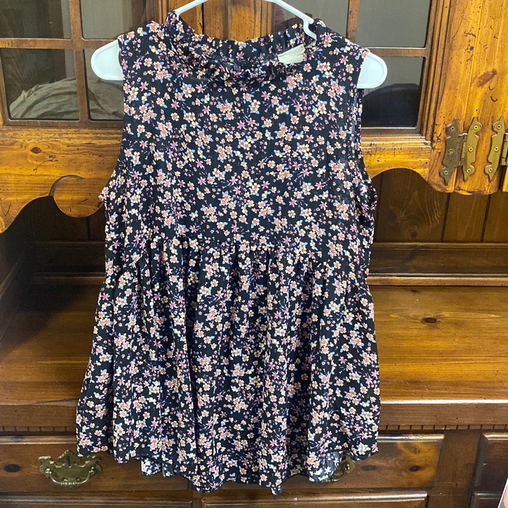 NWOT Lovely Melody tank top size small